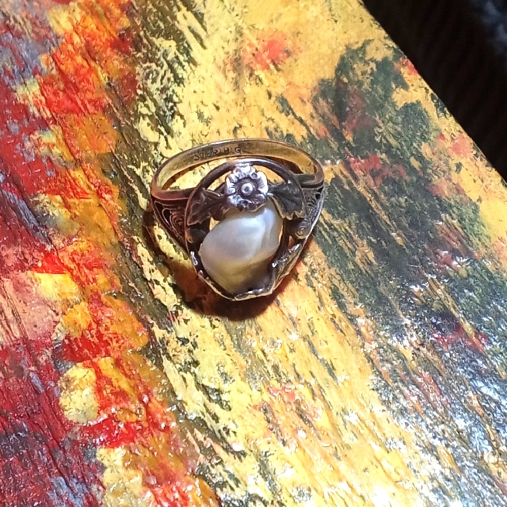 1940s VINTAGE Sterling Silver Pearl Ring size 6 1/2